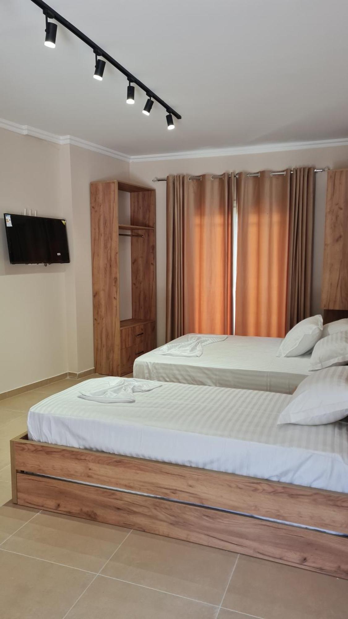 Sol Apartments Gjiri Lalzit Durrës Exterior foto