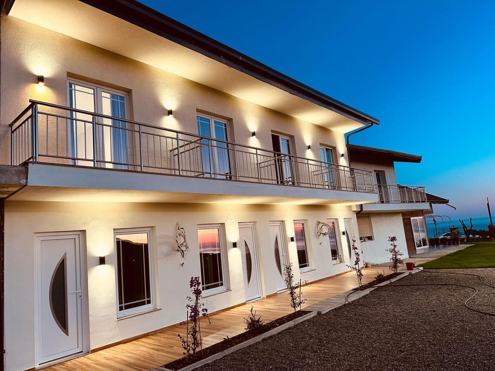 Sol Apartments Gjiri Lalzit Durrës Exterior foto