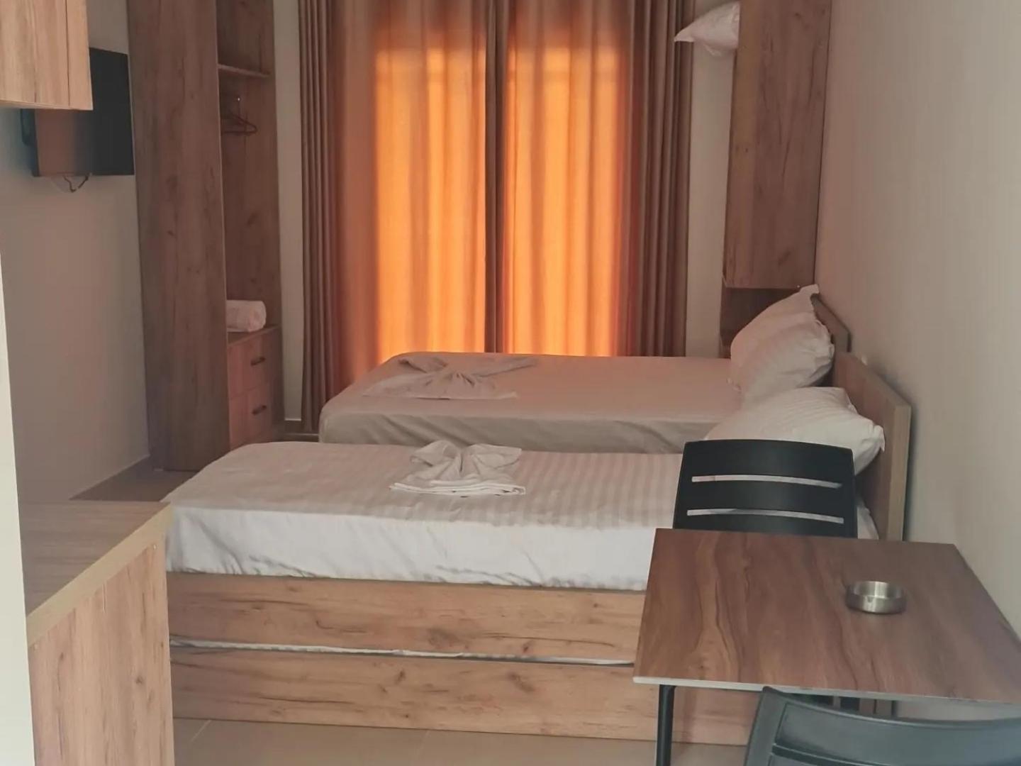 Sol Apartments Gjiri Lalzit Durrës Exterior foto